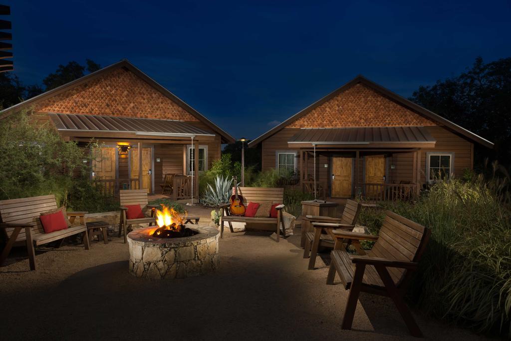 Hotel Camp Lucy Dripping Springs Exteriér fotografie