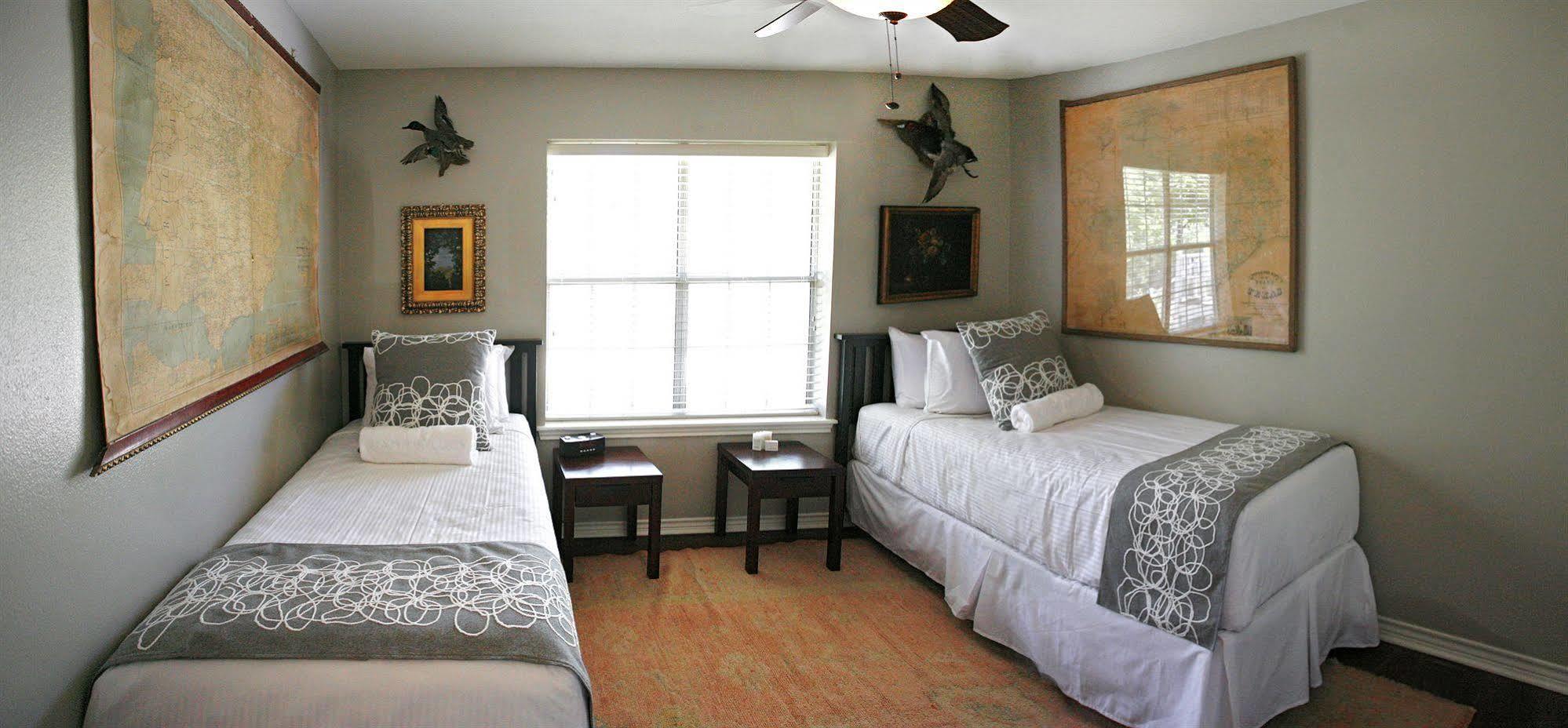 Hotel Camp Lucy Dripping Springs Exteriér fotografie