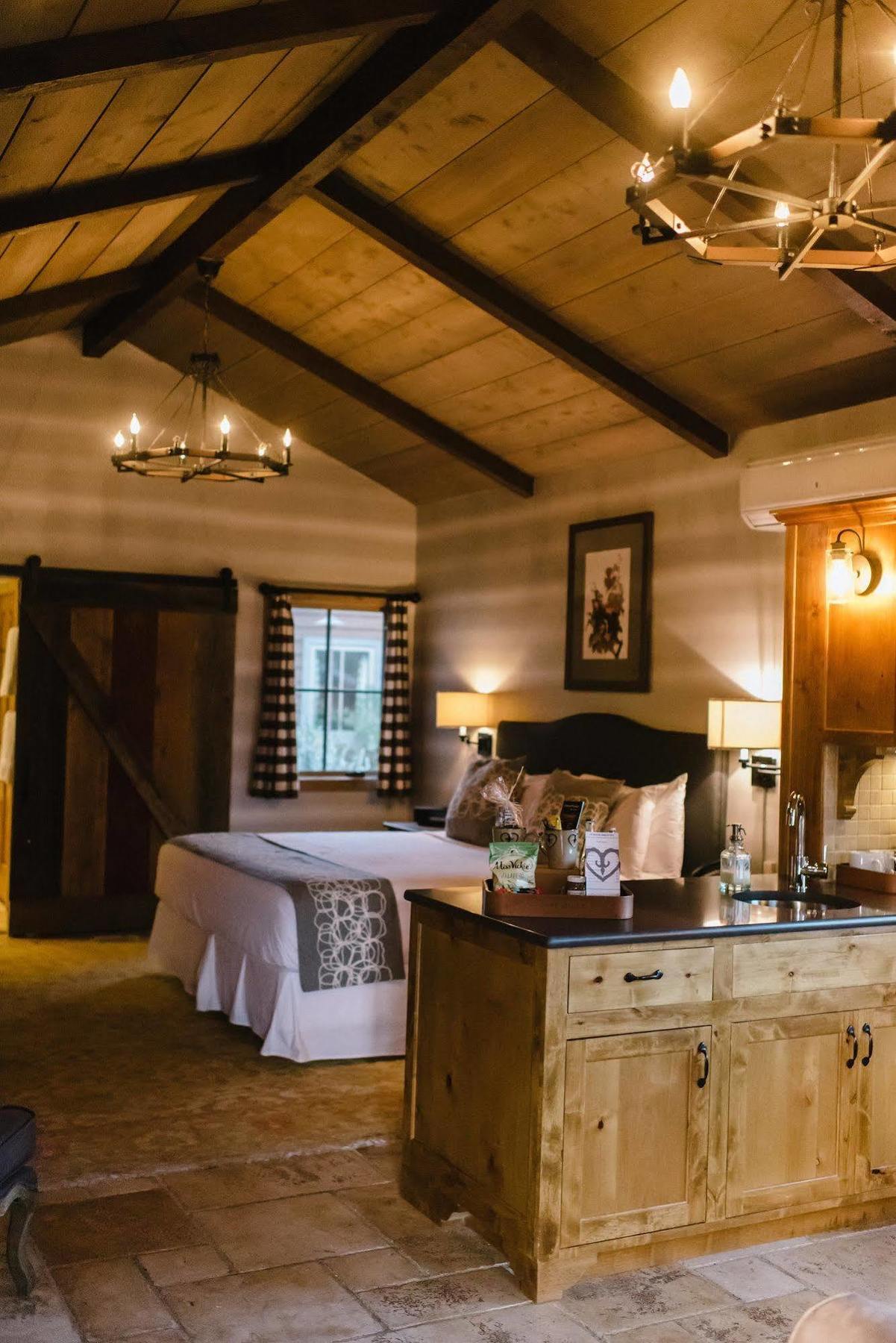 Hotel Camp Lucy Dripping Springs Exteriér fotografie